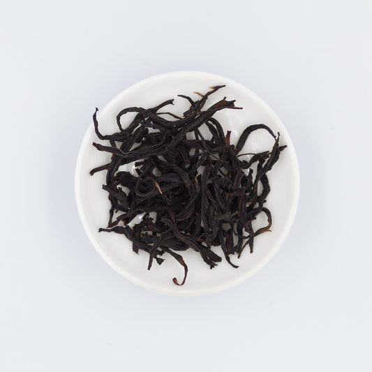 Izumi Black  from BROO - Craft Tea from Japan. Single-origin, small-batch, pesticide-free tea grown in Ashikita, Kumamoto. いずみ紅茶